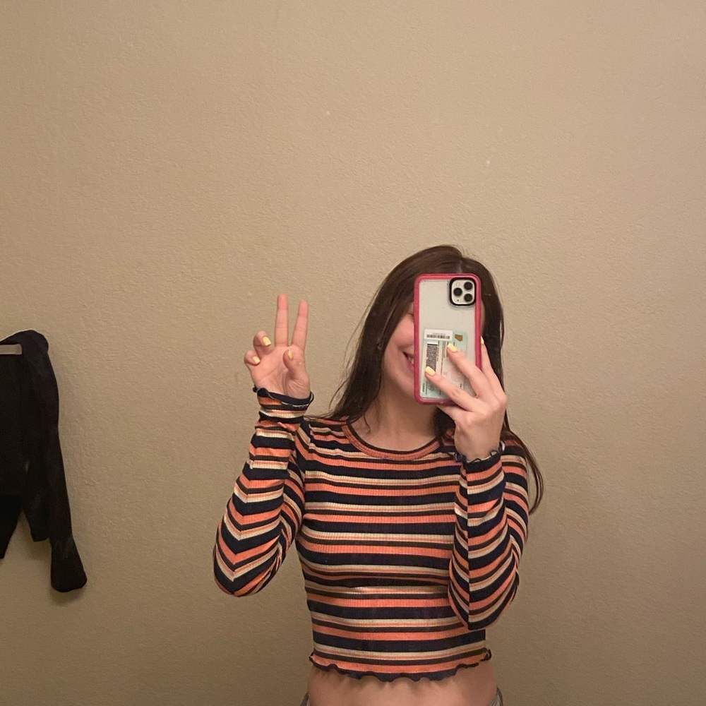 Cute long sleeve top